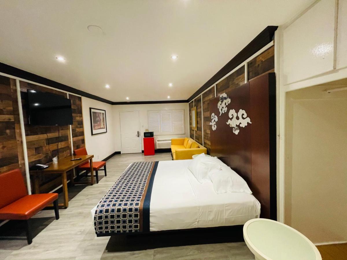 Casa Blanca Inn&Suites Whittier Bagian luar foto