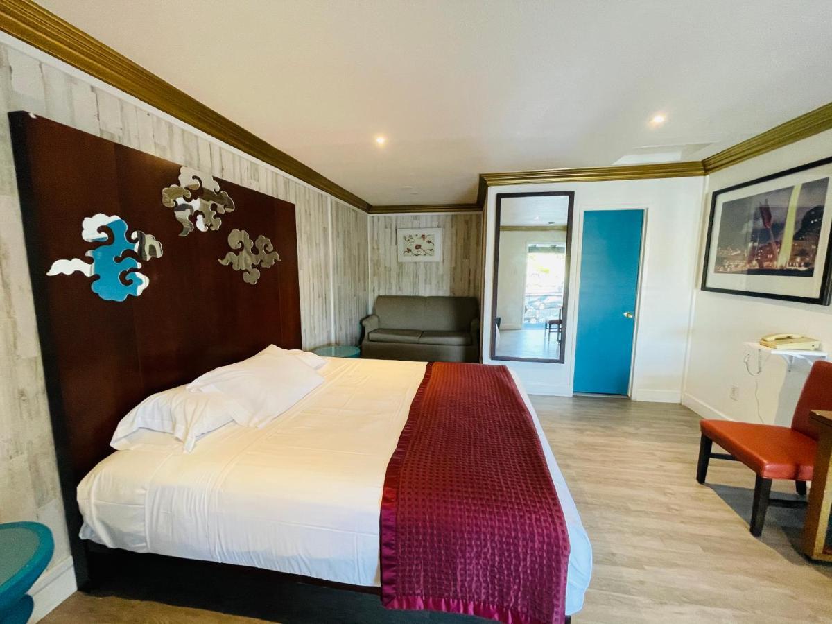 Casa Blanca Inn&Suites Whittier Bagian luar foto