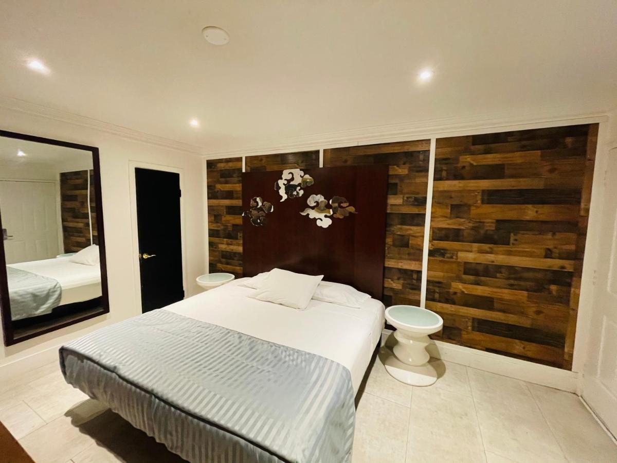 Casa Blanca Inn&Suites Whittier Bagian luar foto