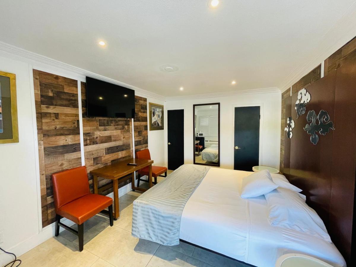 Casa Blanca Inn&Suites Whittier Bagian luar foto