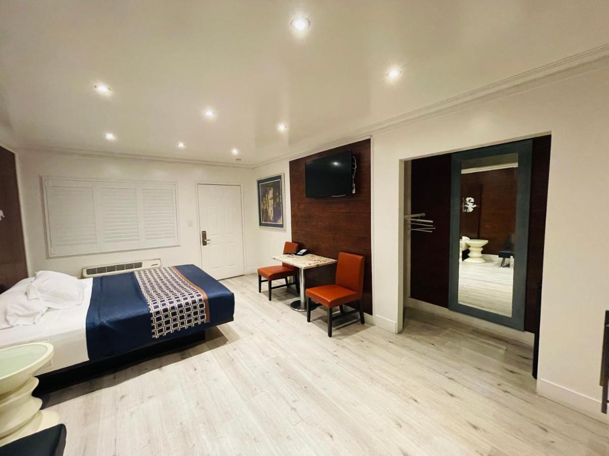 Casa Blanca Inn&Suites Whittier Bagian luar foto