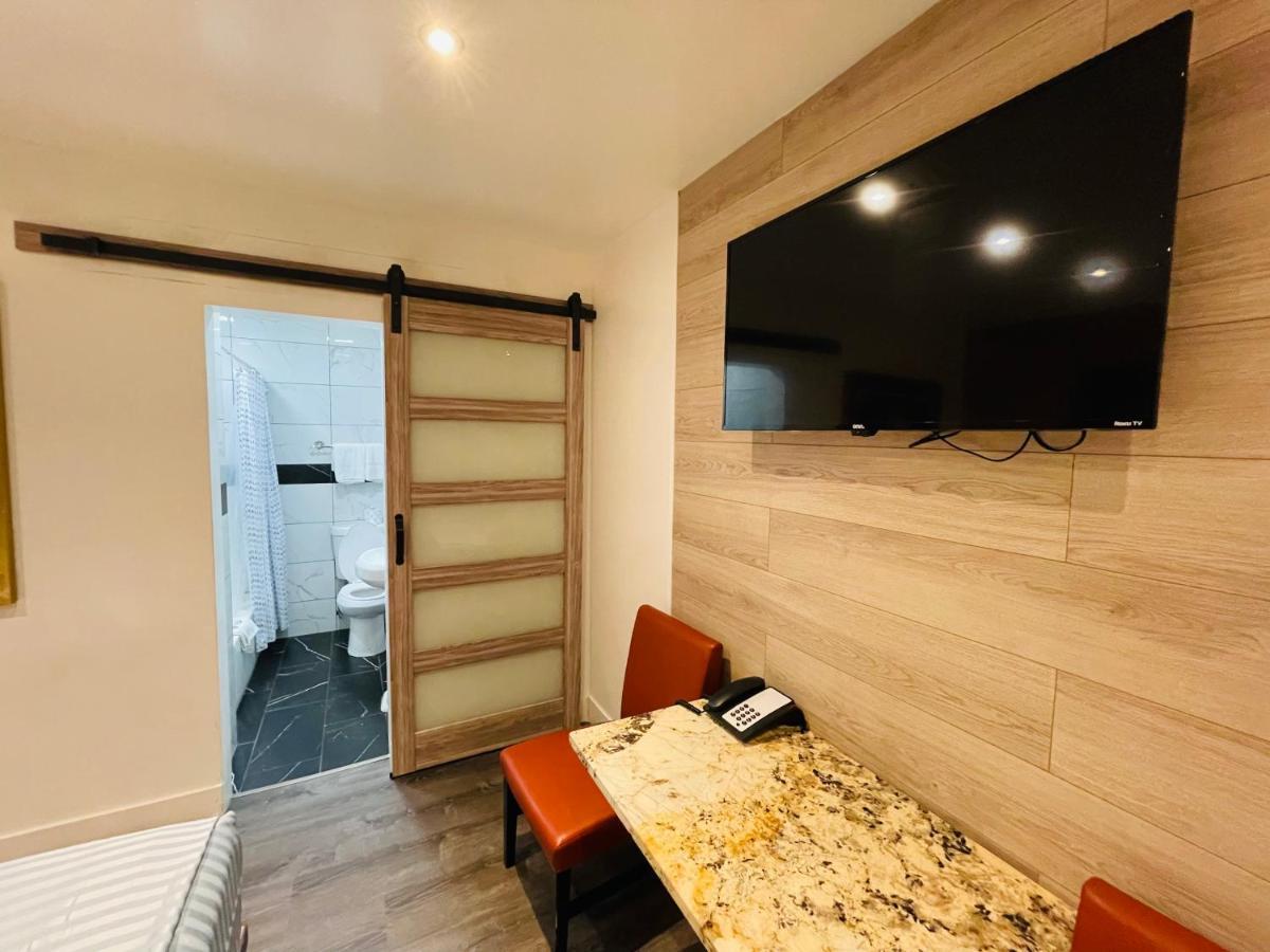 Casa Blanca Inn&Suites Whittier Bagian luar foto